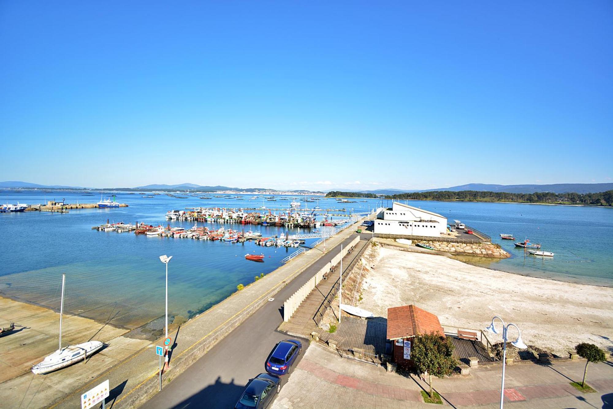 Apartamento Con Terraza Frente Al Mar En O Grove Eksteriør billede